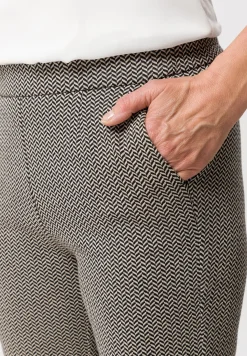 Schlupfhose MIA in komfortabler Passform